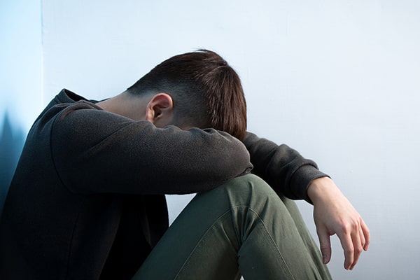 Ketamine Therapy در درمان بیماری‌های روانی-min